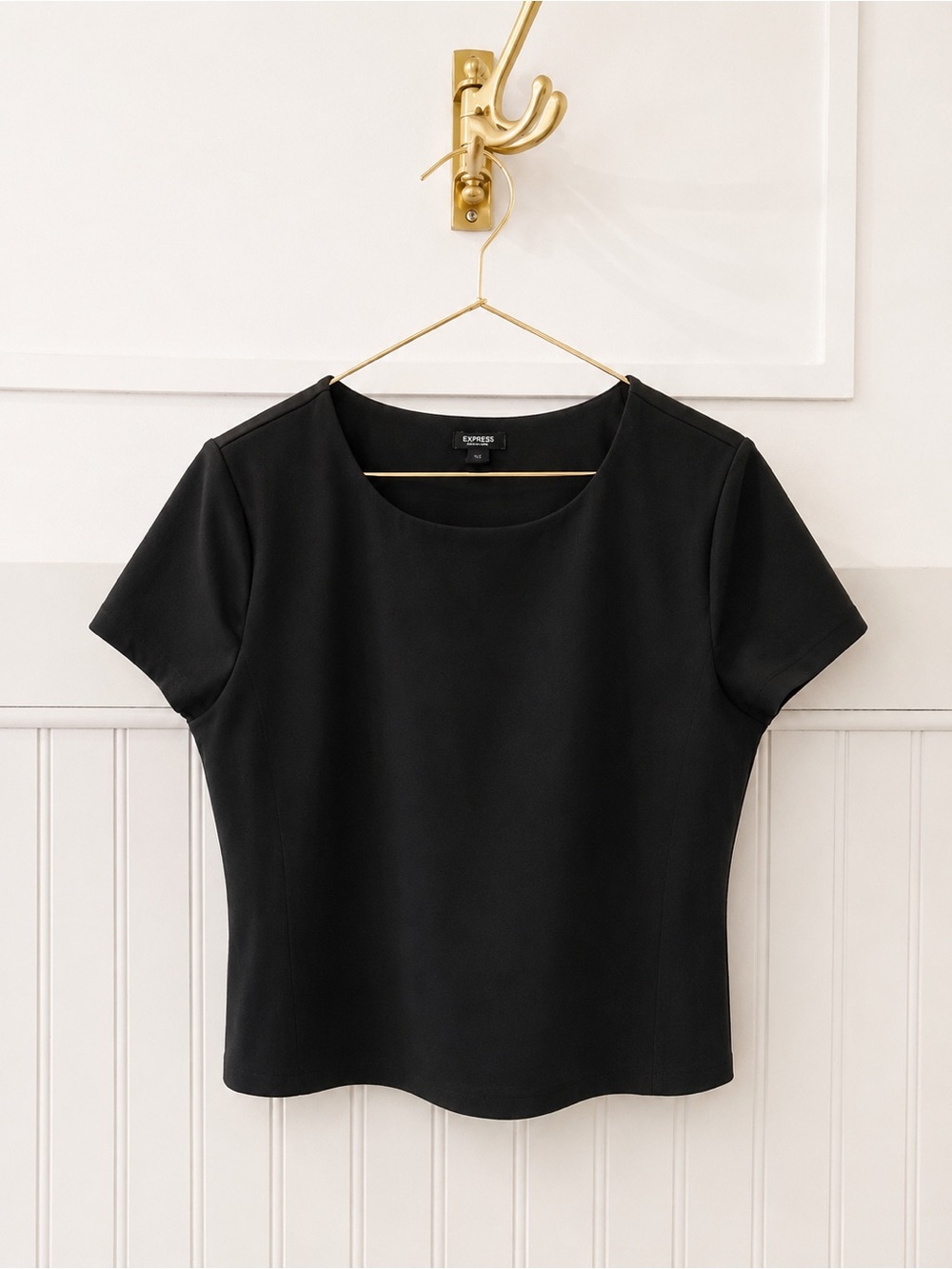 Express Black Body Contour Short Sleeve Scoop Neck Top